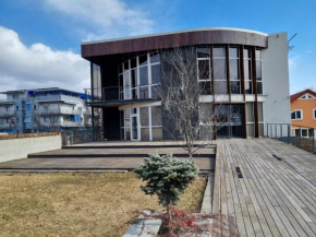 Penthouse Apartament 2 floors, 2 bedroom , 2 bath, 120 sqm , inside yard parking